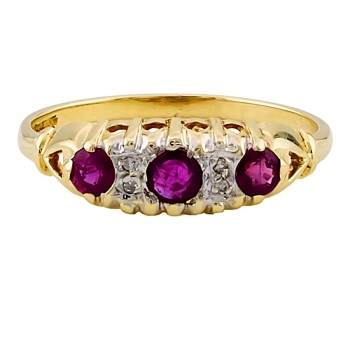 9ct gold Ruby / Diamond 3 stone Ring size R